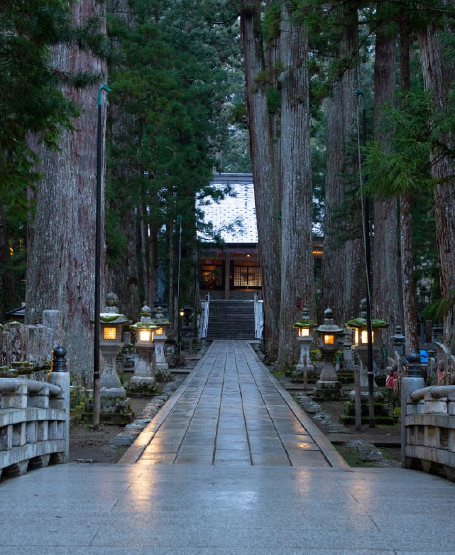 奥之院